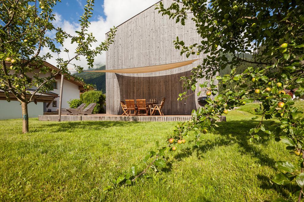Ferienhaus Alpin ノイシュティフト・イム・シュトゥーバイタール エクステリア 写真